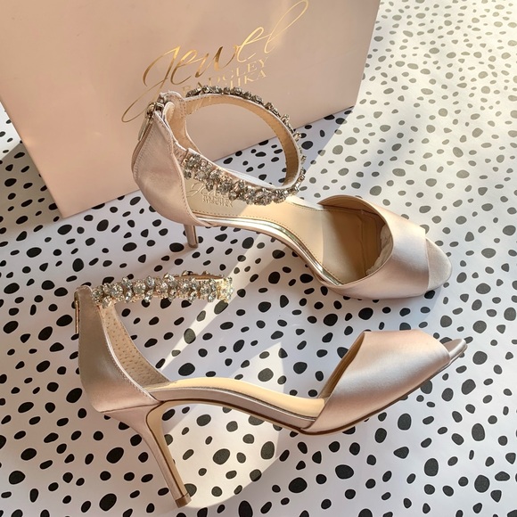 Badgley Mischka Shoes - Jewel by Badgley Mischka Blush Genevieve Heels